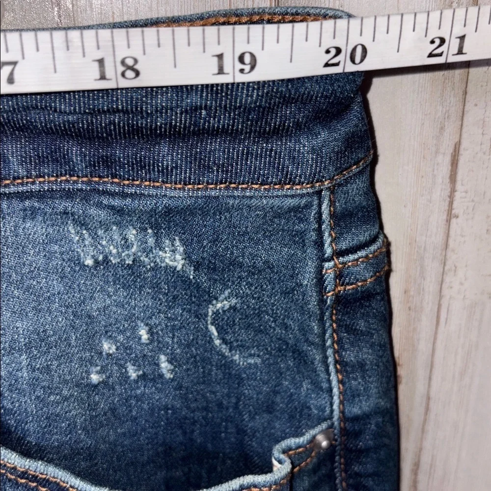 Time and Tru Mid-Rise Denim Jeans Size 20 - Picture 9 of 16
